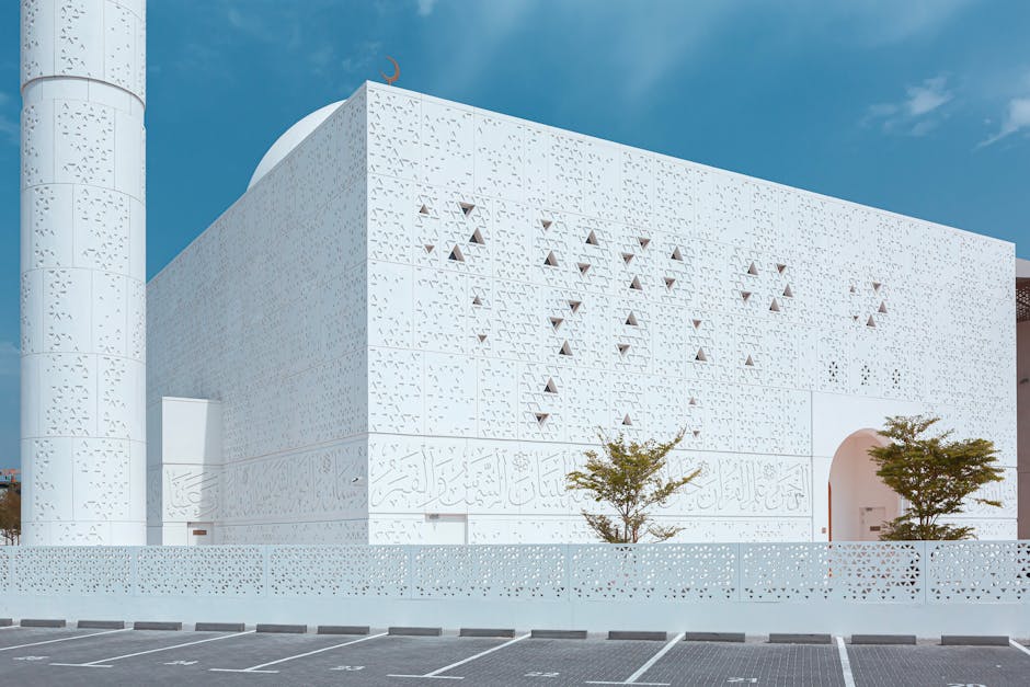 Dubai residency in 2026: routes, paperwork, and where timelines slip