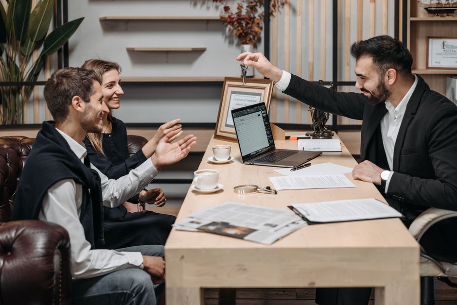 Renting in Dubai as a New Arrival: A Cheque, Ejari, and ID Reality Plan